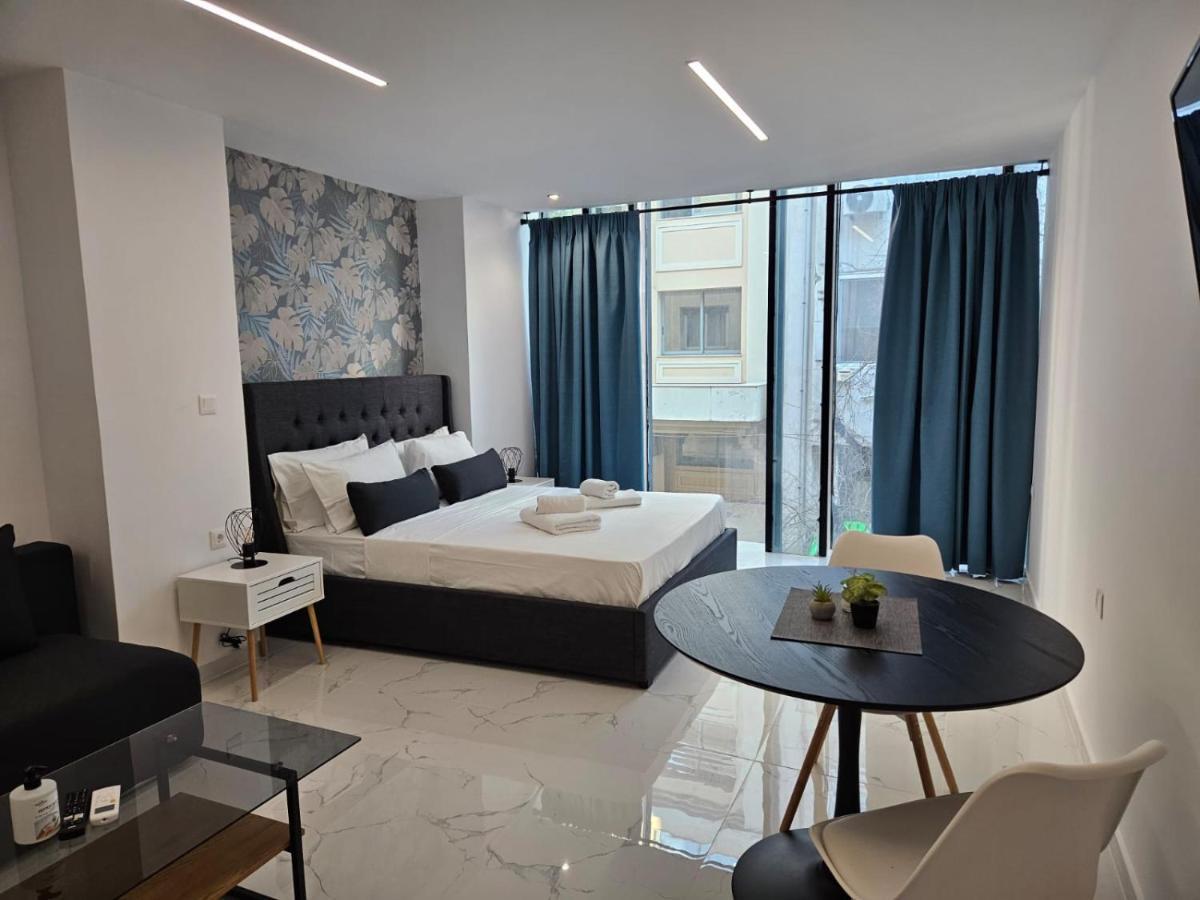 Nikis 20 Suites Athén Kültér fotó