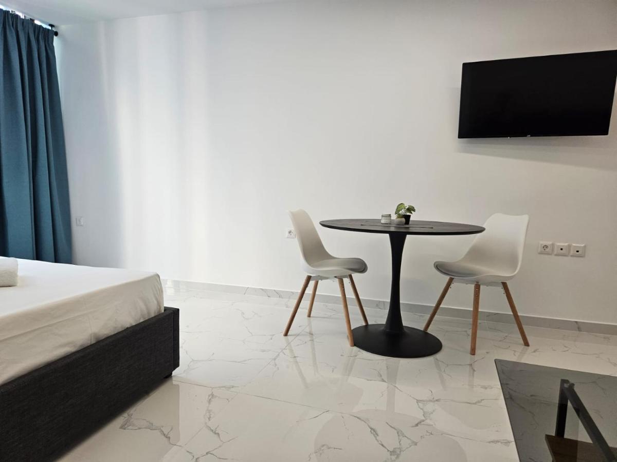 Nikis 20 Suites Athén Kültér fotó
