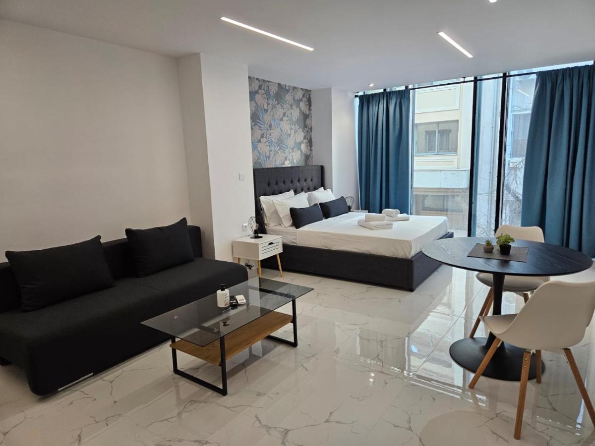 Nikis 20 Suites Athén Kültér fotó